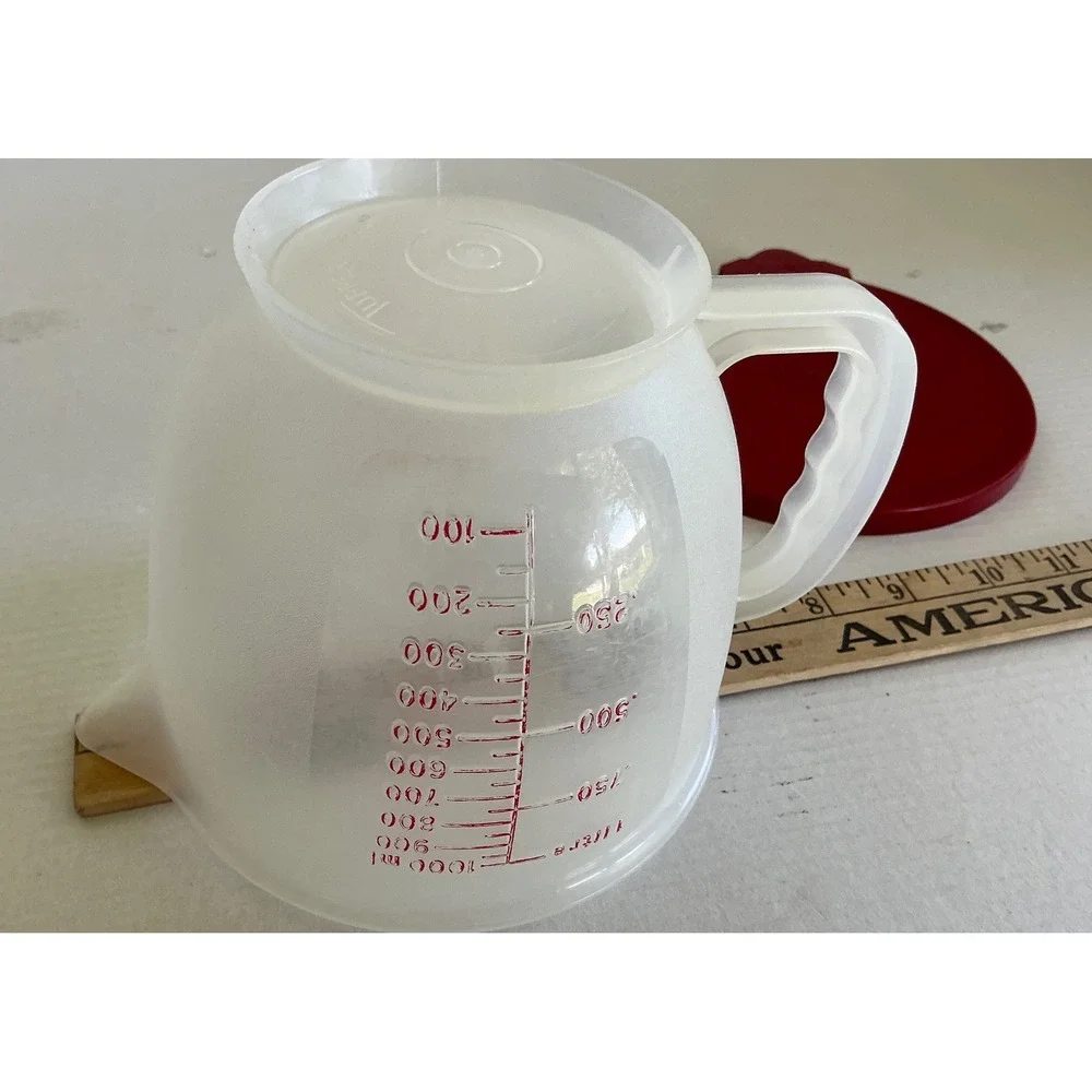 Tupperware Vintage Mix-N-Stor Measuring Pitcher 8 Cup 2 Quart Red Lid 1288-2
